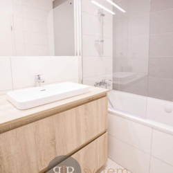 bjb-hu-kulcsrakesz-kivitelezes-belso-ter-gyor-0043