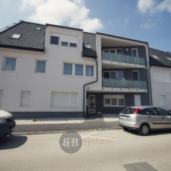 bjb-hu-tarsashaz-generalkivitelezes-gyor-0001